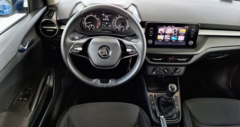 Skoda Fabia cena 66900 przebieg: 47213, rok produkcji 2022 z Węgrów małe 781